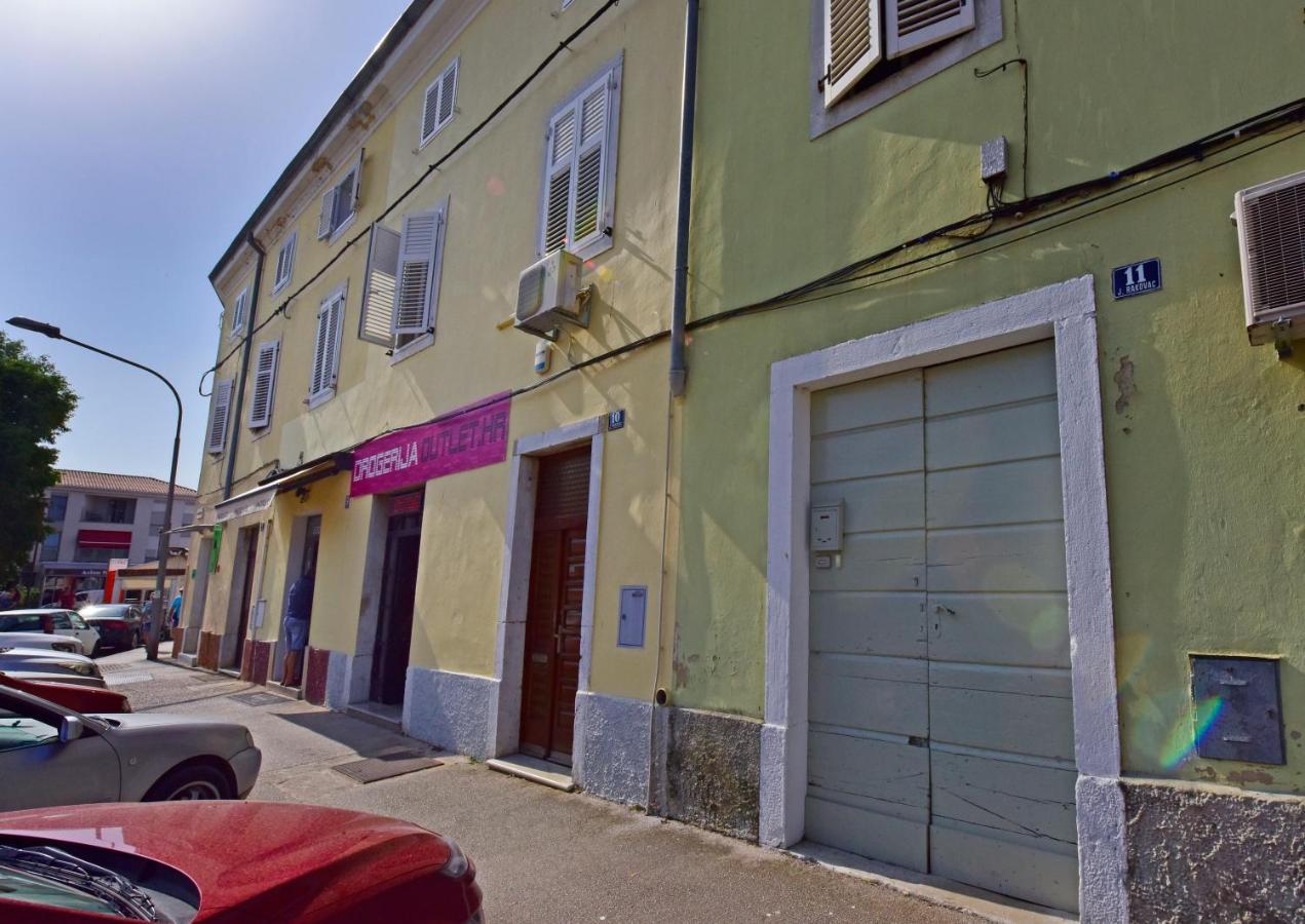 Apartment Corta City-Centre Poreč Exteriör bild