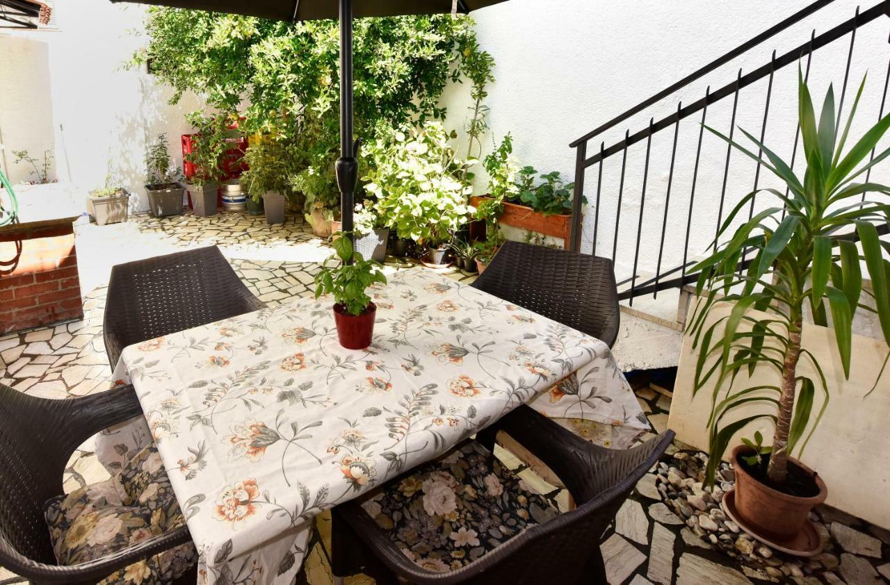 Apartment Corta City-Centre Poreč Exteriör bild